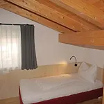 Apartamento Ladis-7 By Interhome Ladis
