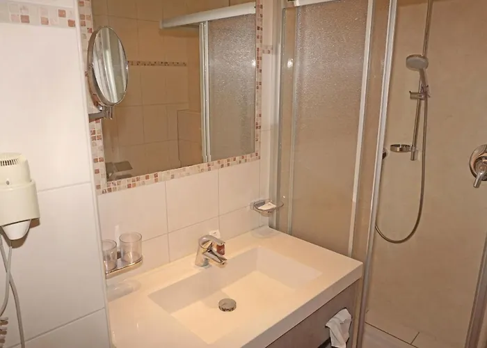 Ladis-7 By Interhome