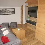 Ladis-7 By Interhome