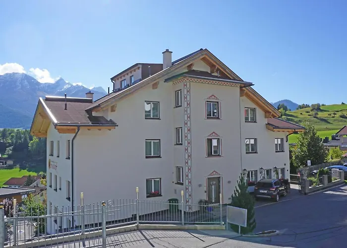 Apartamento Ladis-7 By Interhome Ladis