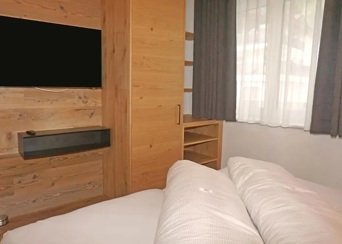 Ladis-7 By Interhome Apartamento