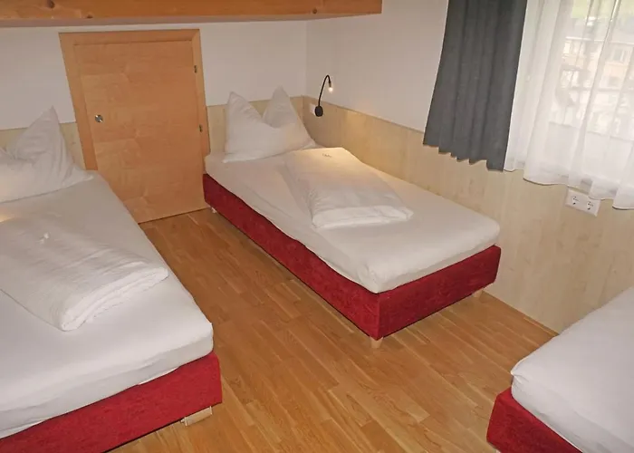 Ladis-7 By Interhome Ladis